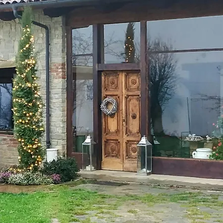 Casale Con Giardini Officinali Tra Le Alpi *
